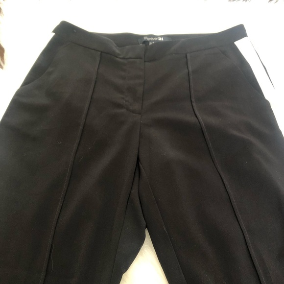 FOREVER 21 black and white dress pants - Picture 3 of 12
